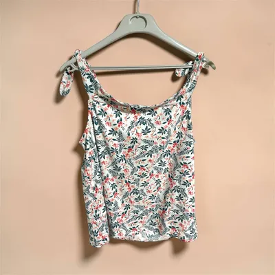 Très beau haut blouse à bretelle pour femme 